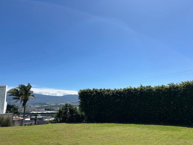 Espectacular lote 2650m2, Vista Panorámica. Guachipelin Sur. Escazu. in Escazú, San José — $1,250,000