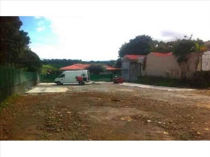 VENTA DE LOTE USO MIXTO, SAN JOSE, ROHRMOSER, PARA DESARROLLO VERTICAL en Mata Redonda, San José — $1,141,439