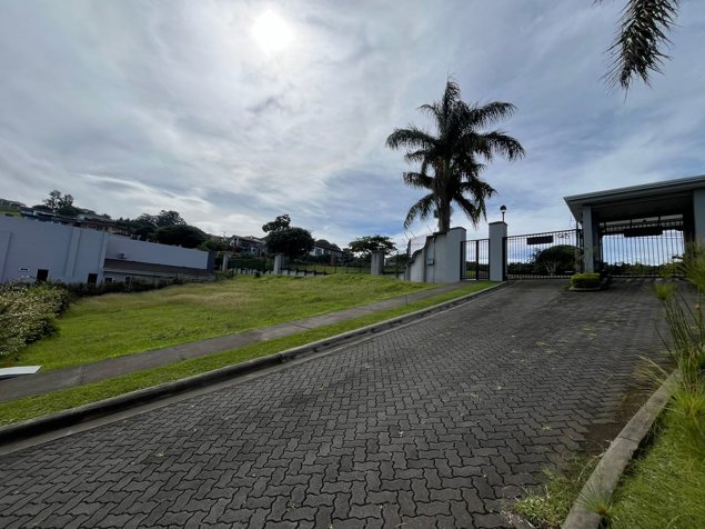 Terreno en Residencial de Lujo Colinas de Montealegre in Tres Ríos, La Unión, Cartago — $256,500 - Photo 3 of 13