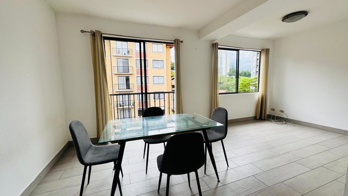 Apartamento en Alquiler, San José, La Uruca en Uruca, San José — $980