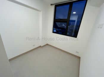 Venta de Apartamento en Condominio Sky House, San Sebastián (Semi amoblado). RAH 26-2113 en San Sebastián, San José — 67 500 000 ₡ - Foto 5 de 10