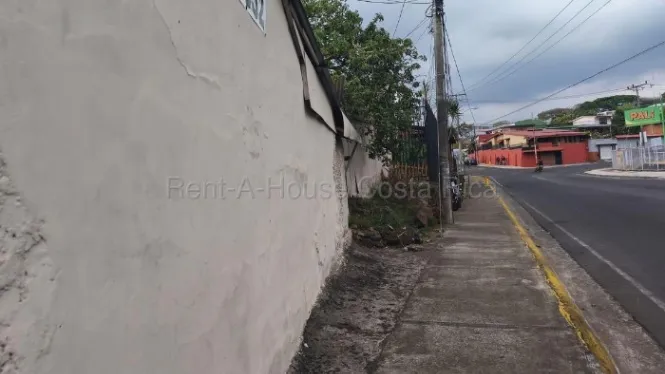 Venta de Lote con Uso de Suelo Residencial o Comercial en Heredia.  en Heredia — $850,000 - Foto 2 de 8