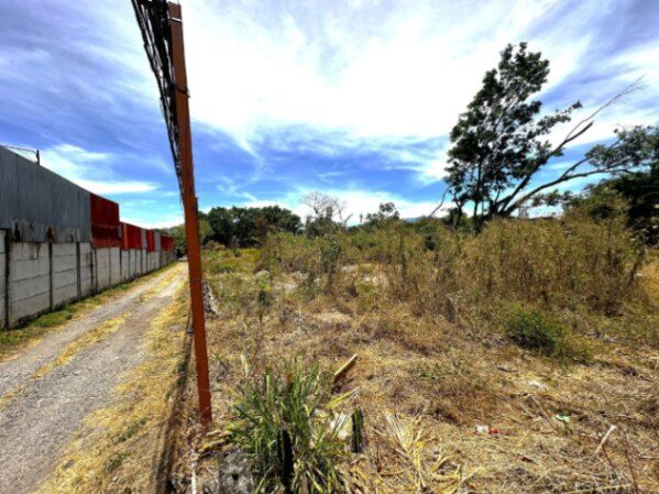 Venta de Lote en La Guâcima, Alajuela. RAH 25-1590 en Guácima, Alajuela — ₡ 220 000 000