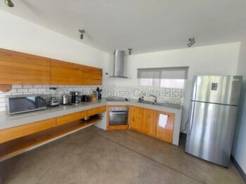 Venta de Casa en Piedades de Santa Ana. RAH 26-1779 en Piedades, Santa Ana, San José — $224,000 - Foto 4 de 18