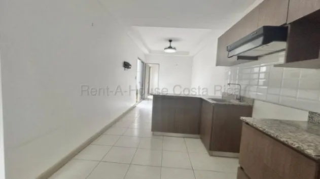 Venta de Casa en San Antonio de Alajuela.  in San Antonio, Alajuela — ₡ 69 000 000 - Photo 2 of 15