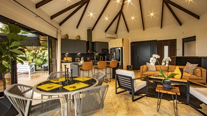Boutique Property with 5 Villas in La Fortuna en La Fortuna, San Carlos, Alajuela — $1,500,000 - Foto 3 de 29