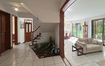 Condominio Villas Sorrento in San Rafael, Escazú, San José — $660,000 - Photo 4 of 80