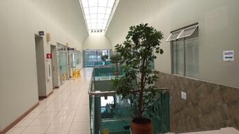 Alquiler de Local Comercial en Sanchez, Curridabat. RAH 24-1304 en Sánchez, Curridabat, San José — $1,933 - Foto 4 de 10