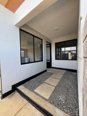 🏡✨ CASA NUEVA PARA ESTRENAR EN SAN PEDRO DE BARVA ✨🏡 en San Pedro, Barva, Heredia — 98 000 000 ₡ - Foto 4 de 11