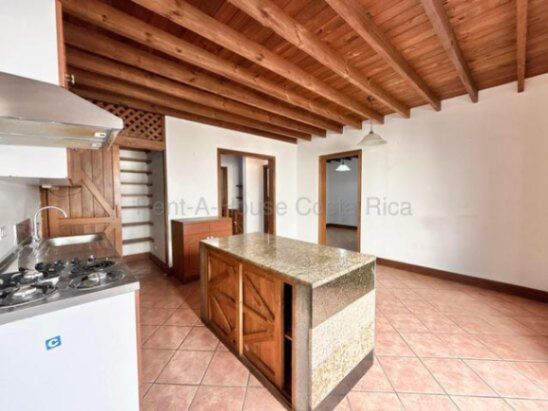 MLS-26-1661 KQ VENTA CASA SAN FRANCISCO HEREDIA CONTACTENOS AL # 88987222 en San Francisco, Heredia — ₡ 120 000 000