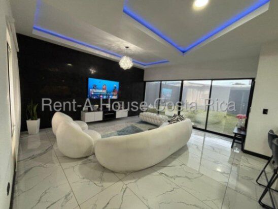 bella casa en Concepcion de la union en Concepción, La Unión, Cartago — ₡ 125 000 000