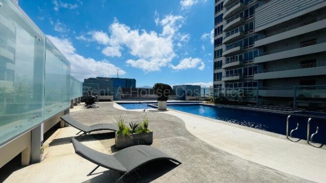 Se alquila apartamento en Merced San José 26-1496 en Merced, San José — $1,200