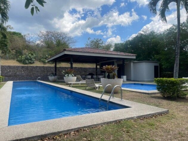 Venta de apartamento en Santa Ana #26-1196 in Brasil, Santa Ana, San José — $220,000