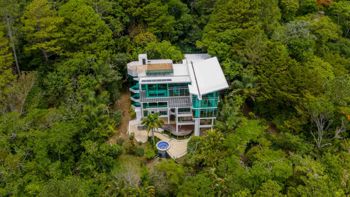 Residencia Contemporánea de Lujo con Vistas Panorámicas in Piedades, Santa Ana, San José — $1,595,000 - Photo 2 of 37