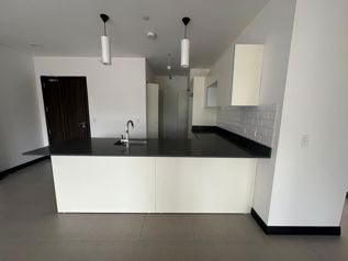 VENTA DE APARTAMENTO, SANTA ANA, POZOS, CONDOMINIO URBAN FLATS in Pozos, Santa Ana, San José — $220,000 - Photo 2 of 22
