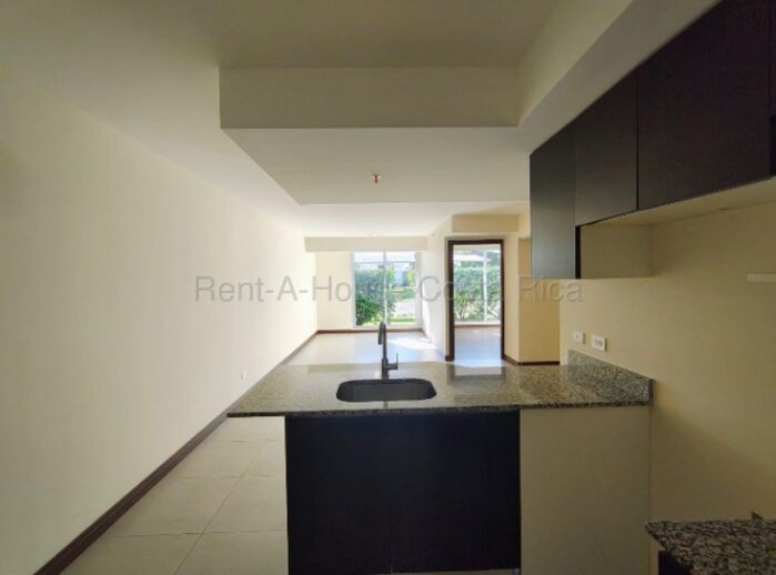 Venta de Apartamento en Heredia ideal para Inversión 26-1804 en Ulloa, Heredia — $147,850
