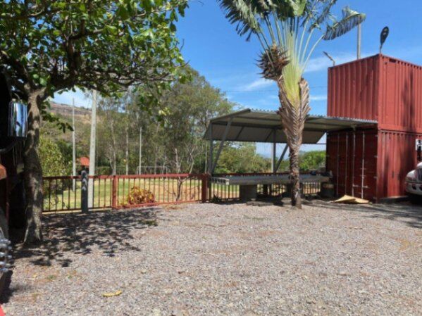 Venta de propiedad de 8797 M2 Santa Ana con alto potencial para desarrollo 26-388 en Santa Ana, San José — $2,500,000