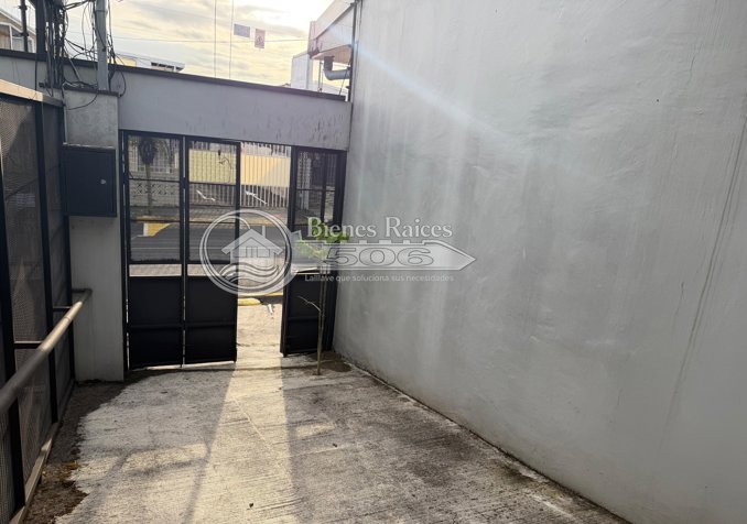 Alquilo local Fatima Heredia #18 in Heredia — ₡ 350 000 - Photo 2 of 14