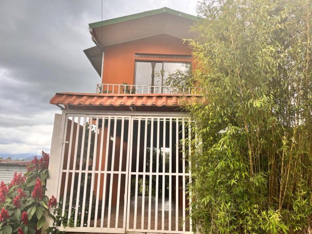 Venta de Encantadora Casa en Aserrí, San José. RAH 26-844 en Aserrí, San José — ₡ 90 000 000