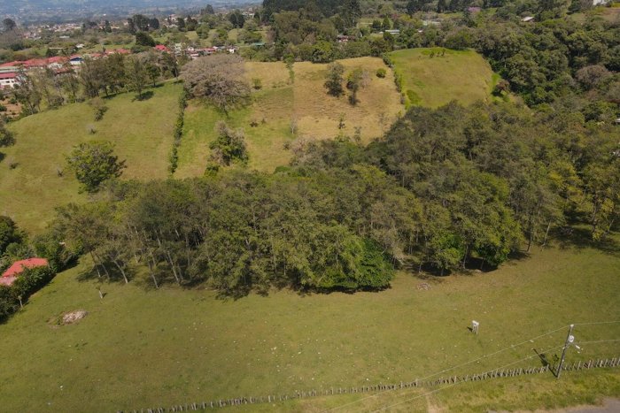Terreno con dos frentes en Rancho Redondo Goicoechea de casi 5 ha in Rancho Redondo, Goicoechea, San José — $992,000 - Photo 2 of 17