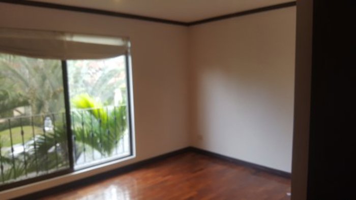FURNISHED / W.APPLIANCES -TREJOS MONTEALEGRE CONDO HOUSE in Escazú, San José — $2,000 - Photo 3 of 10