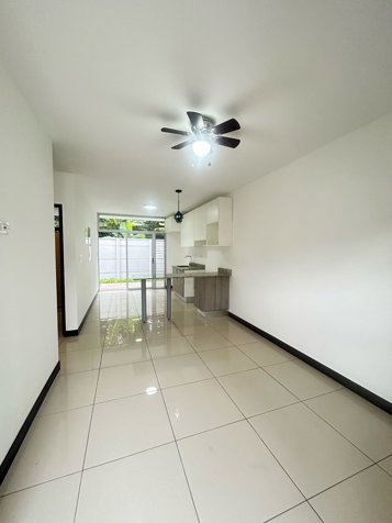 Alquiler de casa en Condominio San Rafael, Desamparados. en Desamparados, San José — ₡ 550 000