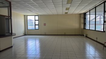 VENTA BODEGA, HEREDIA, SANTO DOMINGO, LA VALENCIA in Pará, Santo Domingo, Heredia — $3,380,000 - Photo 5 of 30