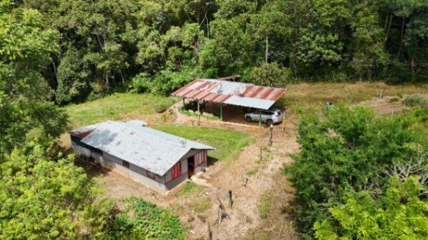 PEQUEÑA FINCA ESCONDIDA DE 1 HECTÁREA EN PÉREZ ZELEDÓN in San Isidro De El General, Pérez Zeledón, San José — $130,000