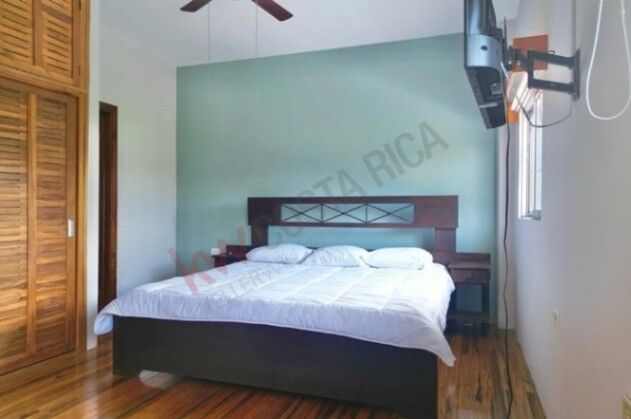 VENDO LOTE CON CASA Y APTOS EN CIUDAD COLÓN. in Colón, Mora, San José — $980,000