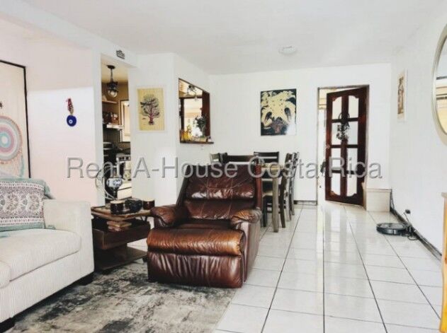 Venta de Casa en Ulloa, Heredia. RAH 26-1473 en Ulloa, Heredia — ₡ 82 000 000