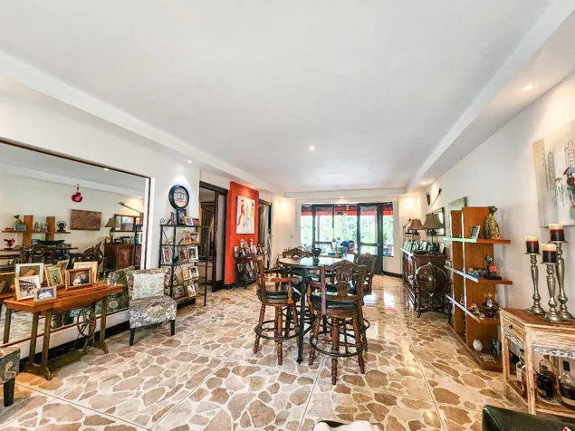 | Casa en Venta en Laureles de Escazú 🏡 3 Dormitorios, Oficina en Escazú, San José — $520,000 - Foto 3 de 23