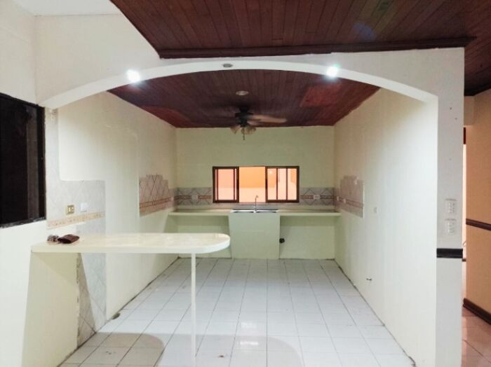 Casa en Tibás: comodidad y rentabilidad en un solo lugar. en Colima, Tibás, San José — ₡ 90 000 000