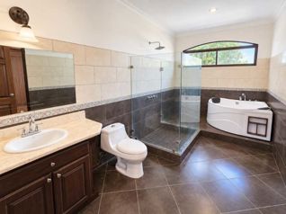 Venta de Casa de Lujo en Condominio, Cartago San Isidro in San Isidro, El Guarco, Cartago — $480,000 - Photo 5 of 17