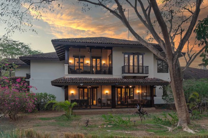 Residencia Colonial de Lujo en Hacienda Pinilla en Tamarindo, Santa Cruz, Guanacaste — $799,000 - Foto 2 de 18