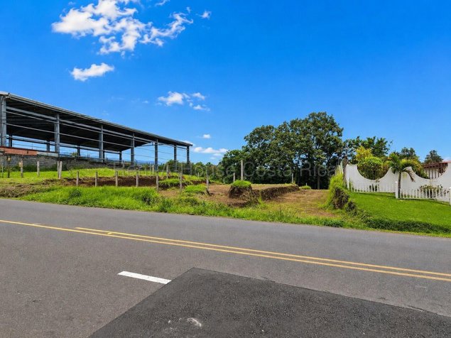 Venta de Lote Plano en El Carmen de Guadalupe #27-245 GS en Mata de Plátano, Goicoechea, San José — $168,000
