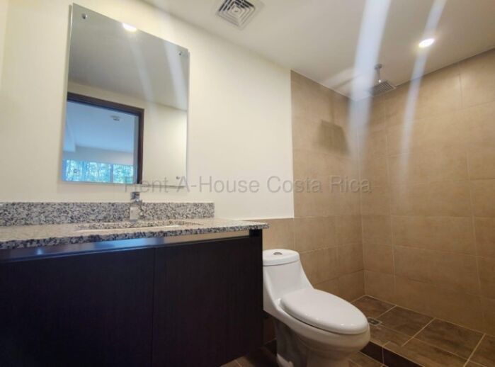 Se vende apartamento en Ulloa #26-1806 in Ulloa, Heredia — $171,960