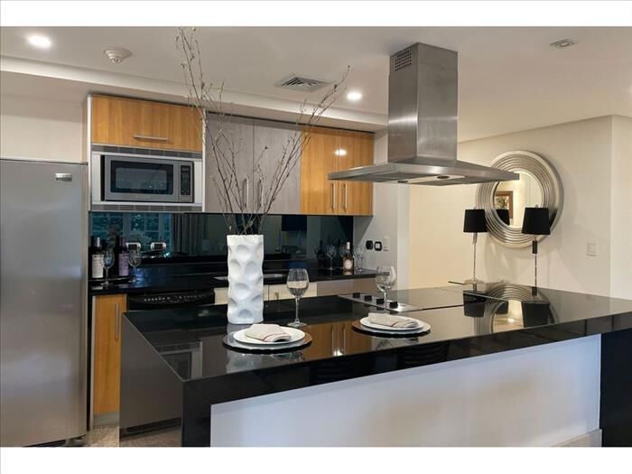 VENTA DE APARTAMENTO ESTILO MINIMALISTA, SAN JOSE, ESCAZU, EL CORTIJO en Escazú, San José — $475,000