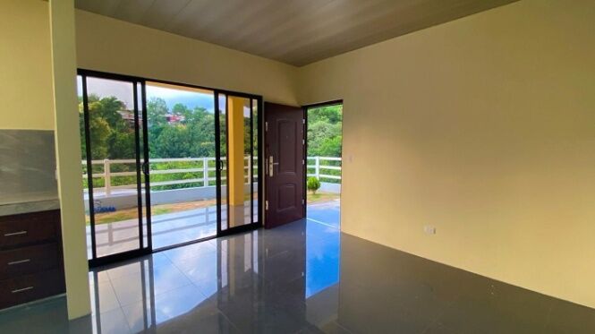 SE ALQUILA BELLA CASA EN SANTA EULALIA DE ATENAS.  en Santa Eulalia, Atenas, Alajuela — $1,000