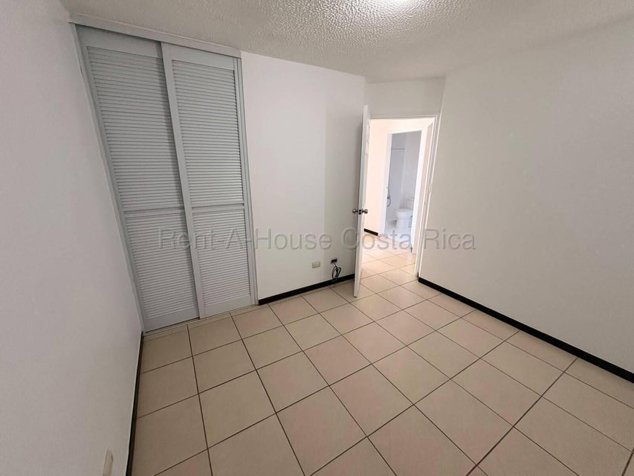 Alquiler de Apartamento en San Rafael de Alajuela. RAH 27-445 en San Rafael, Alajuela — $876 - Foto 3 de 14