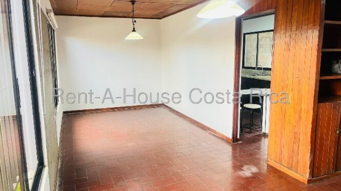 Venta | Casa de 3 habitaciones en San Francisco de Dos Ríos #26-1465 GS en San Francisco de Dos Ríos, San José — $182,214