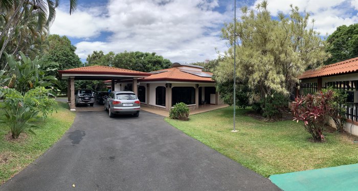 Quinta de ensueño en Alajuela. en Alajuela — $1,600,000