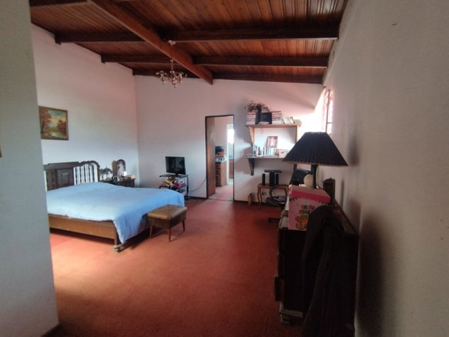 Se Vende (Venta) Casa Para Remodelación en Sabana Sur COD SU1429 in Mata Redonda, San José — $500,000 - Photo 2 of 28