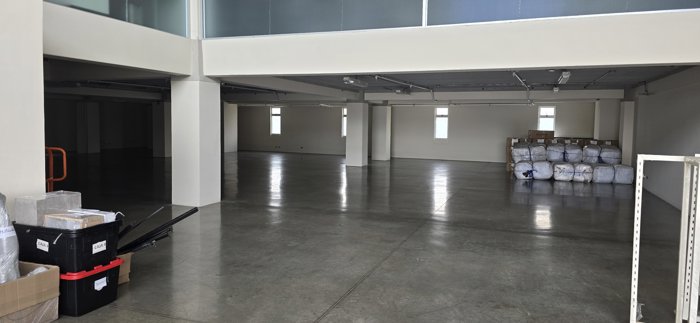 Oficina Corporativa en Alquiler en Alajuela. Oficentro. PVV10267807 in San Vicente, Moravia, San José — $9,000