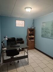 Propiedad en venta contiguo al mas x menos de san Antonio , uso de suelo mixto!! en San Antonio, Desamparados, San José — 94 000 000 ₡ - Foto 4 de 17