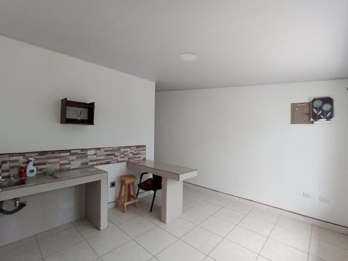 Venta de 3 Apartamentos en Desamparados, San José. RAH 24-1573 en San Rafael Abajo, Desamparados, San José — ₡ 93 000 000