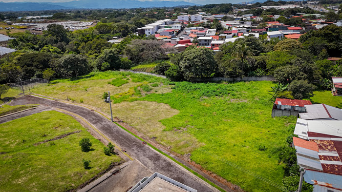 GRAN OPORTUNIDAD: Lote de 1,434 m² en Condominio Horizontal, Alajuela en San Antonio, Alajuela — ₡ 89 500 000 - Foto 2 de 14