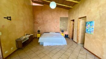 Venta de Casa en San Antonio de Escazú. RAH 26-1346 en San Antonio, Escazú, San José — $250,000 - Foto 4 de 10