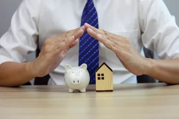 Asegura tu inversión inmobiliaria con un seguro que ofrezca claridad · Finanzas y Planeación