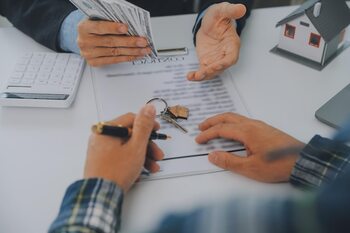 Key Aspects to Validate Information in Your Real Estate Purchase · Buying Process