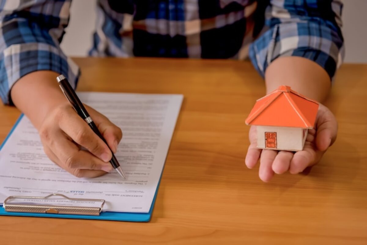 Legal aspects when choosing the ideal place for your home